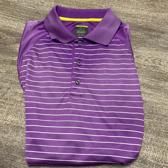 SHARK GREG NORMAN Play Dry Stripes Golf Polo Shirt Mens. Slim fit Medium - Picture 1 of 7